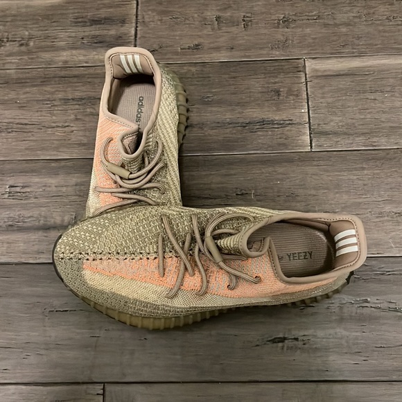 Yeezy 350 Worn Twice - Picture 2 of 5
